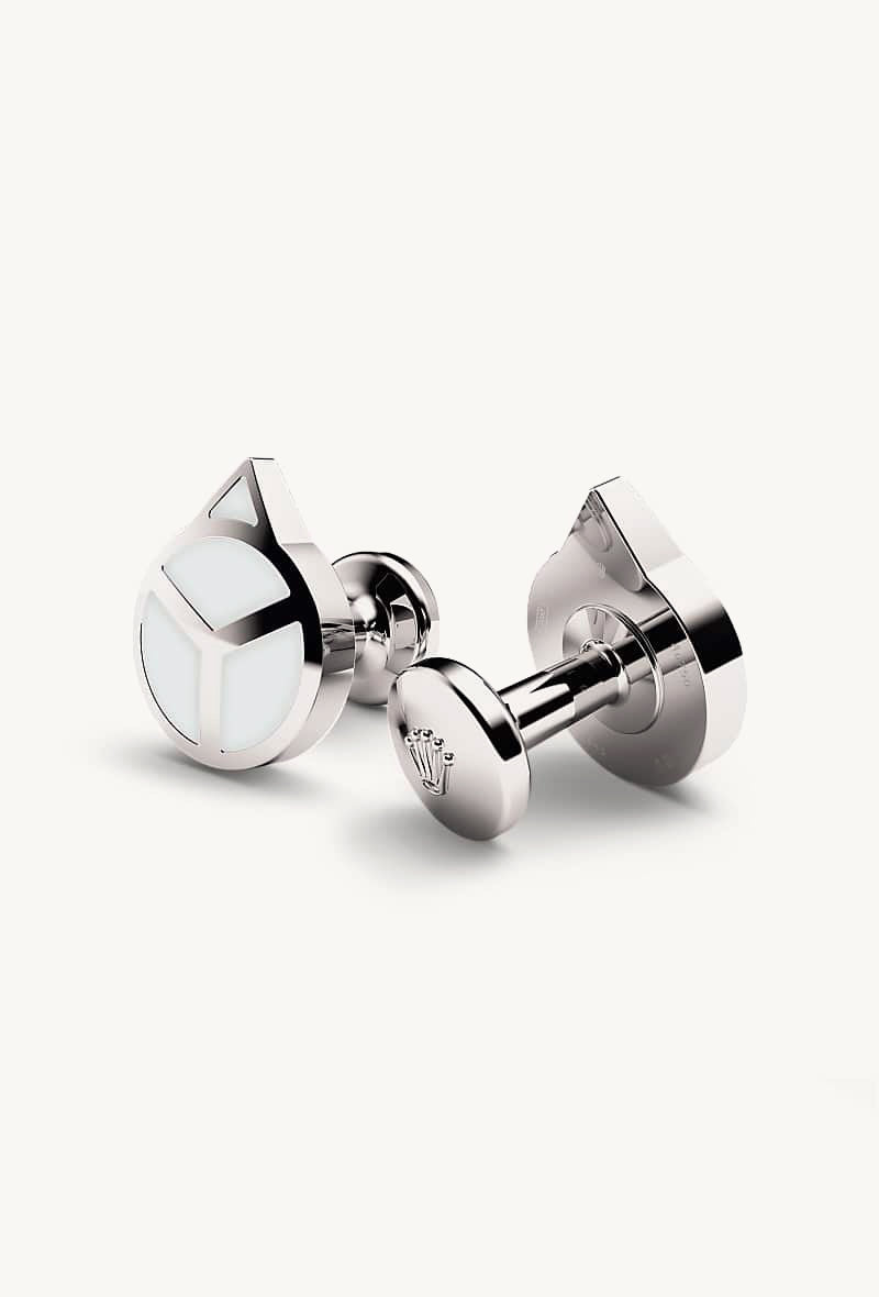‘Hand’ cufflinks